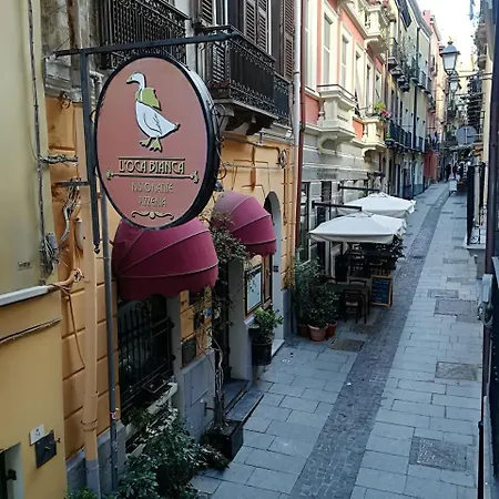 Bed & Breakfast B.house Cagliari