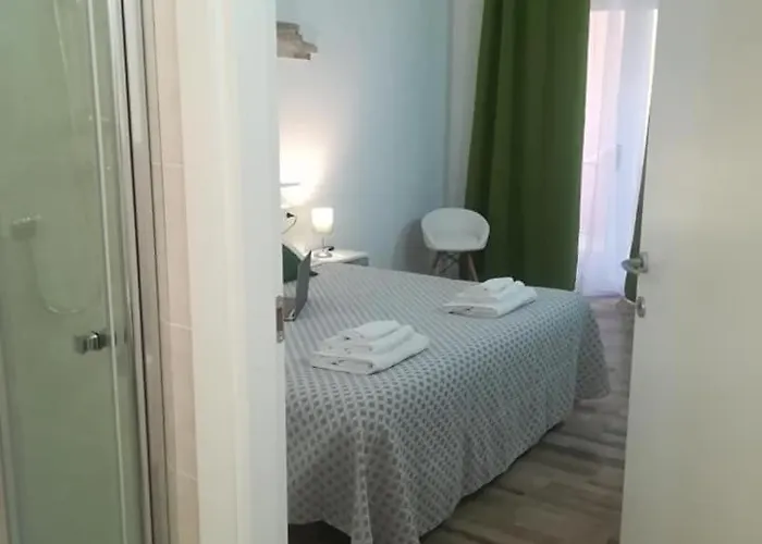 Bed and Breakfast B.house 3*