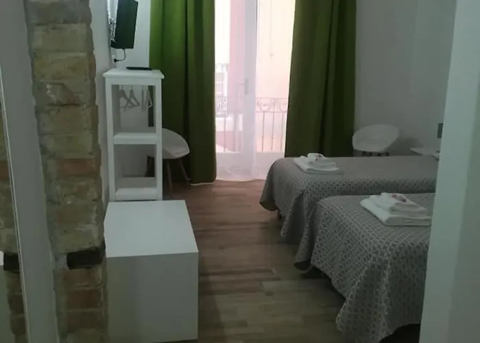 B.house 3* Κάλιαρι