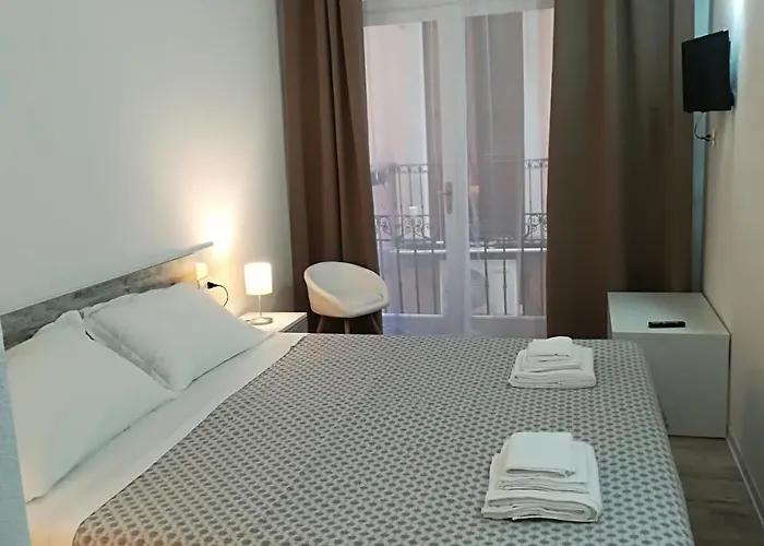 B.house Bed and Breakfast Κάλιαρι