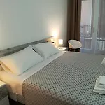 Bed and Breakfast B.house