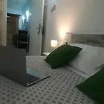 B.house Bed and Breakfast 3*