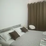 B.house Bed and Breakfast