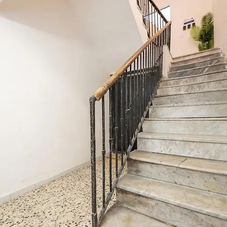 B House 3*