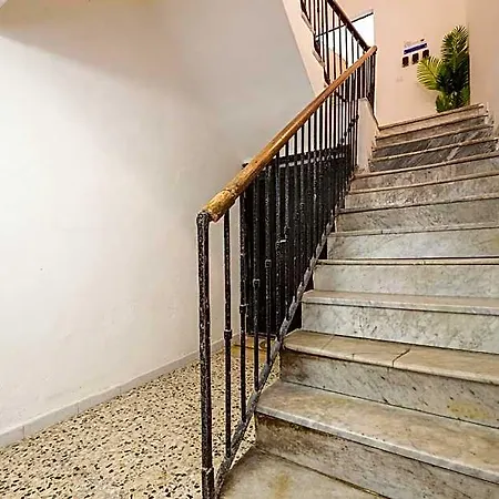 B House 3* Cagliari