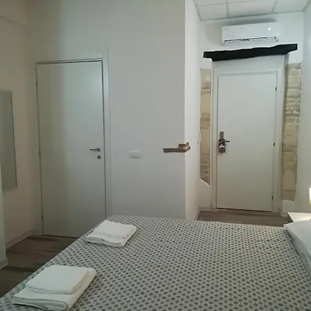 B.house 3*